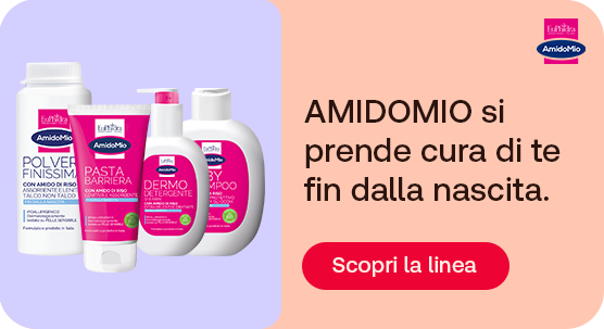 “Prodotti AmidoMio Euphidra per la cura della pelle del bambino (polvere, pasta barriera, detergente e baby shampoo) su sfondo colorato. Testo: ‘AMIDOMIO si prende cura di te fin dalla nascita’ con pulsante ‘Scopri la linea’.” “Prodotti AmidoMio Euphidra per la cura della pelle del bambino (polvere, pasta barriera, detergente e baby shampoo) su sfondo colorato. Testo: ‘AMIDOMIO si prende cura di te fin dalla nascita’ con pulsante ‘Scopri la linea’.”