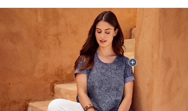 Giraffe Print Tee - Fierce without the fuss.