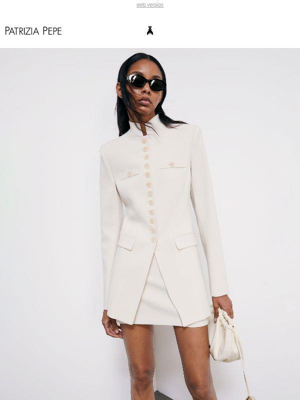 L'Officier Blazer : un’icona Patrizia Pepe