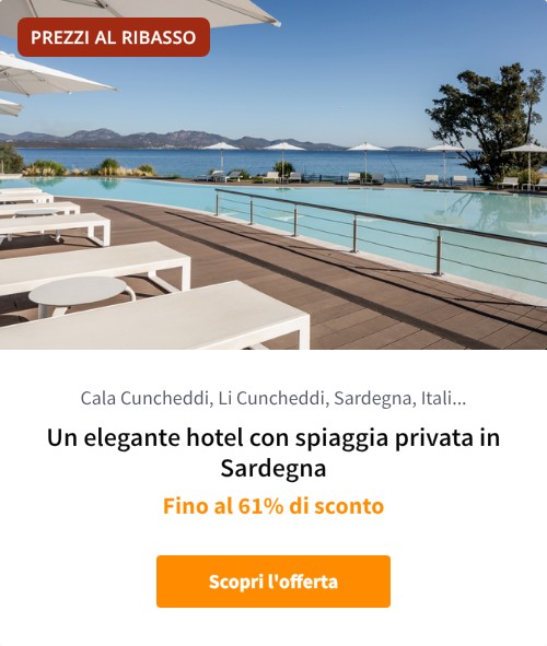 Un elegante hotel con spiaggia privata in Sardegna