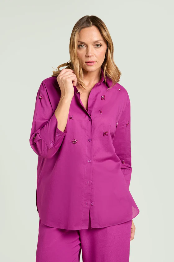 CAMICIA IN VOILE DI COTONE RICAMATA A MANO