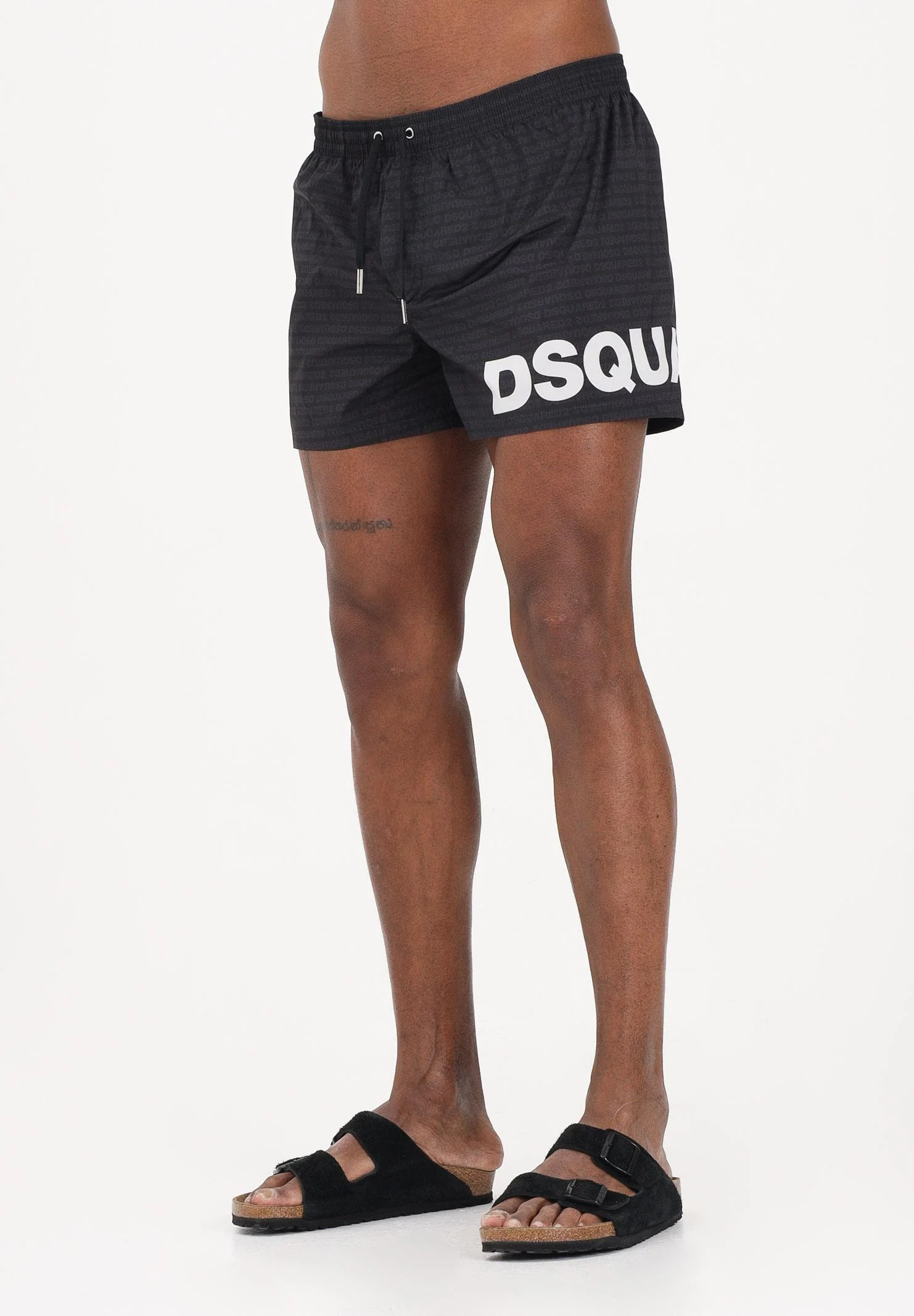 Image of DSQUARED2 Shorts mare nero da uomo con logo