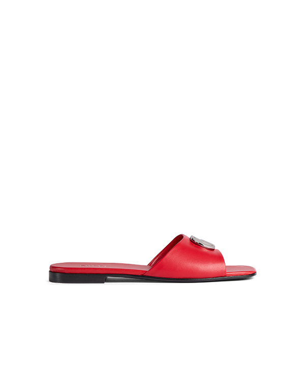 Scarpa(e) Scopri di più sul sito Web di Gucci 