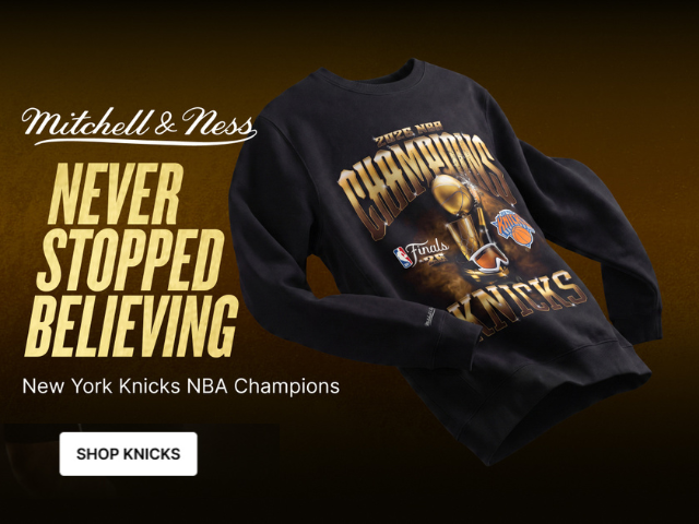 Mitchell & Ness Knicks Champions Sweatshirt