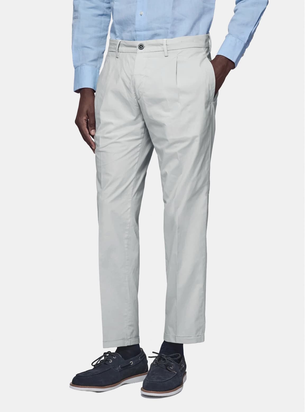 Pantalone con pence in cotone popeline