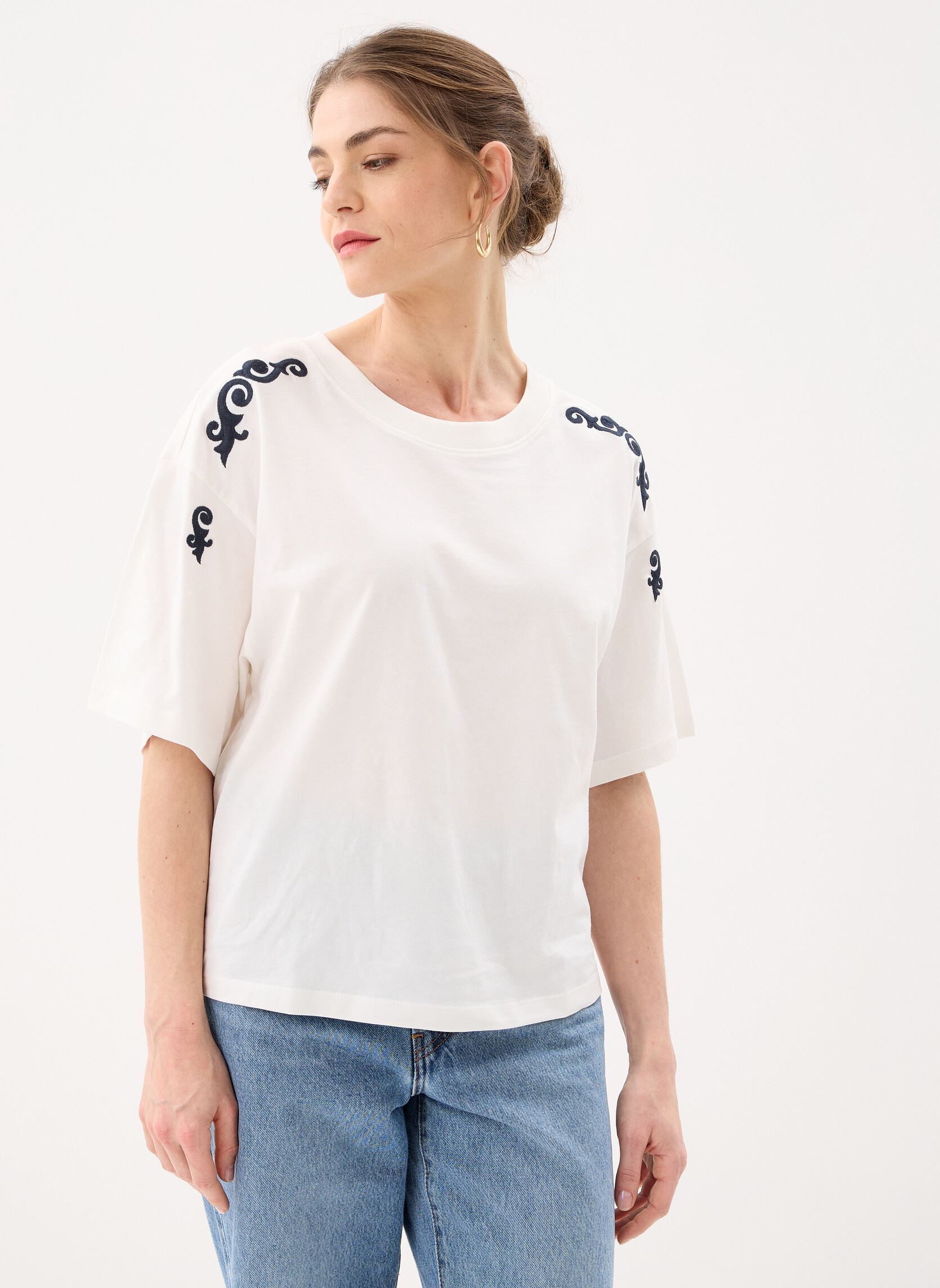 Vila T-shirt a maniche corte Virubie S/S Embroidery T-Shirt/R donna bianca