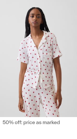 Display images to show real-time content