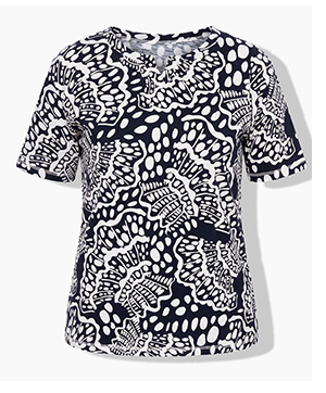 T-shirt dal taglio oversize con conchiglie, scollo a tunica e mezze maniche