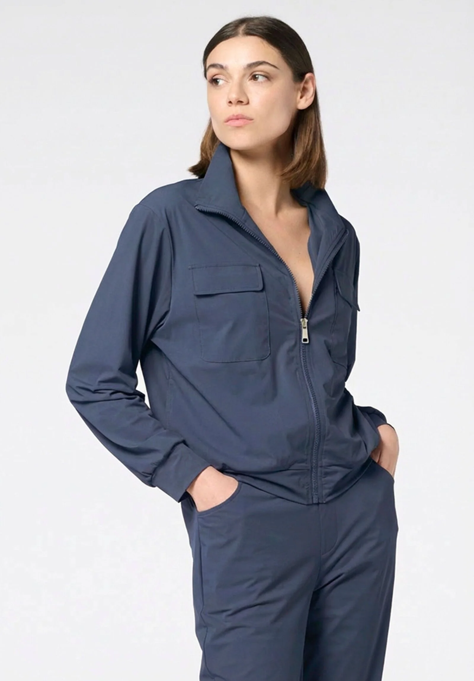 Image of Giacca Manica Lunga in Tessuto Tecnico Leggero ed Elasticizzato New Travel - Blu