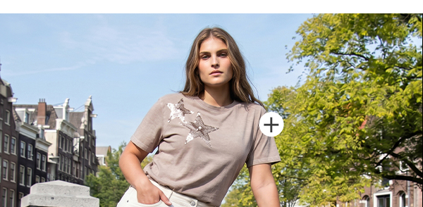 T-shirt dal taglio oversize con stella marina, scollo a girocollo e mezze maniche