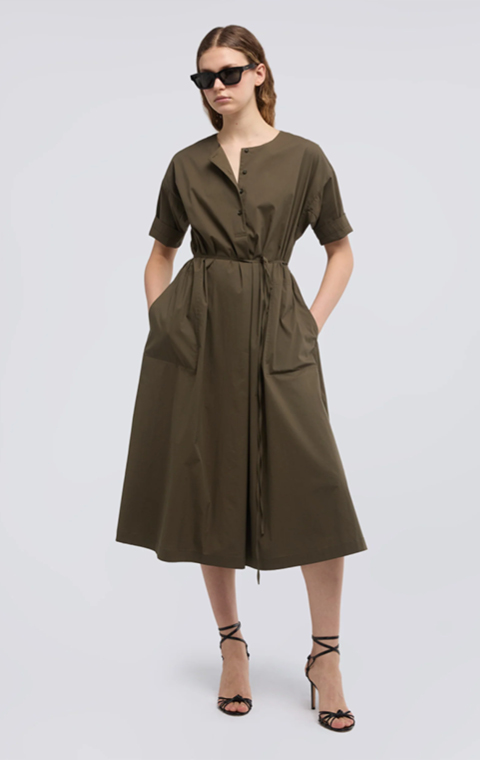 DRESS