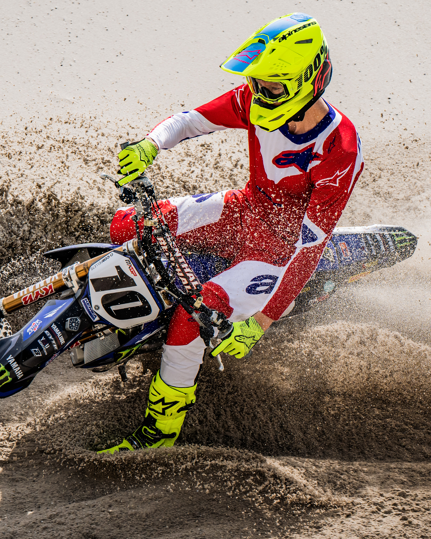 Sales Gear set of Alpinestars Athletes