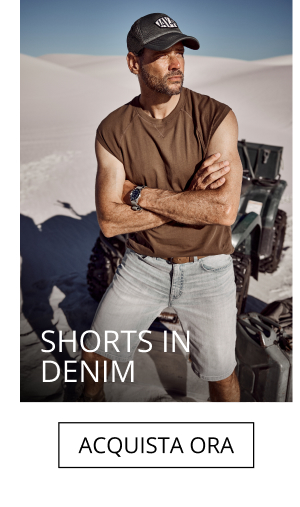 Shorts in denim