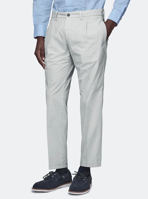 Pantalone con pence in cotone popeline
