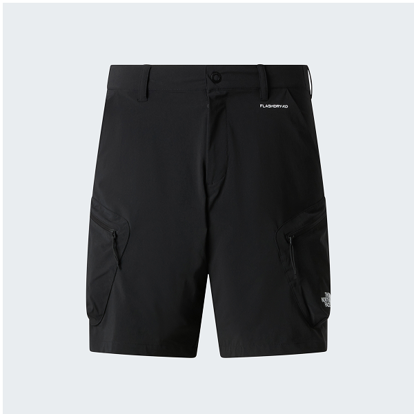SummeryHikingOutfits