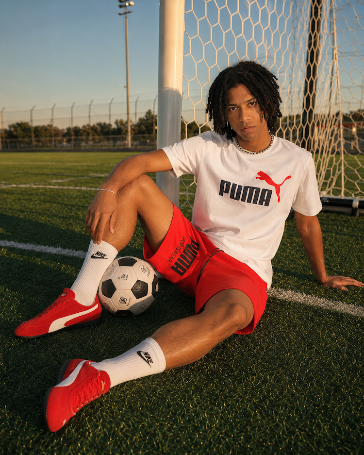 PUMA T-shirt a manica corta Essentials 2 Colour N.1 Logo bianca da uomo