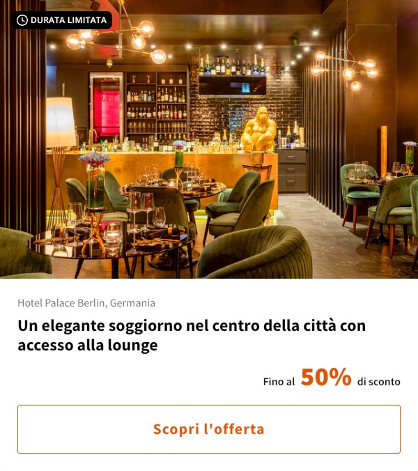 Un elegante soggiorno nel centro della città con accesso alla lounge