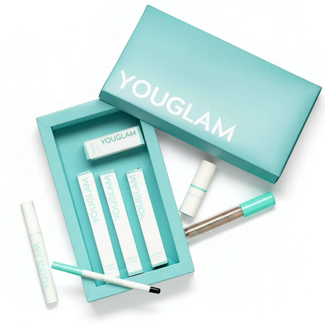 ICONIC MAKEUP CAPSULE