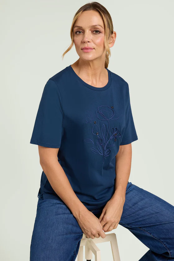 T-SHIRT RICAMATA