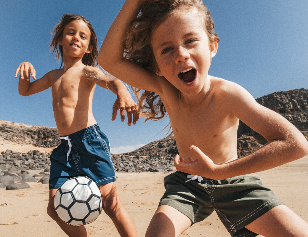 SUNDEK_Beachwear&Play