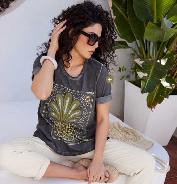 T-shirt, stampa Ananas, classic-fit, scollo tondo, mezze maniche