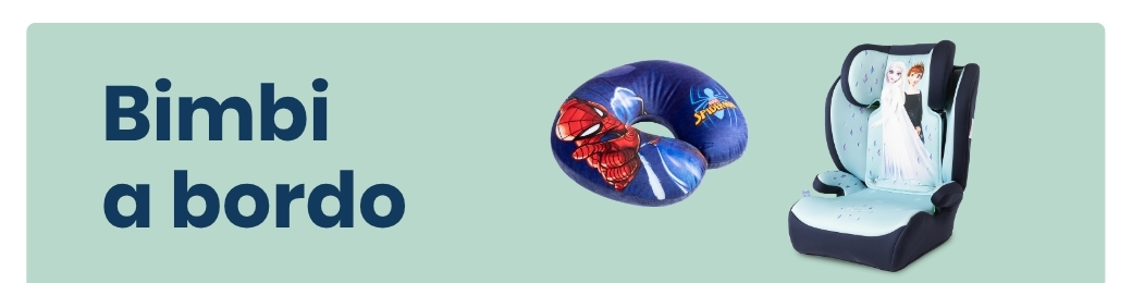 Child booster car seat with Frozen-themed princess print and Spider-Man neck pillow with Bimbi a bordo text on mint panel
