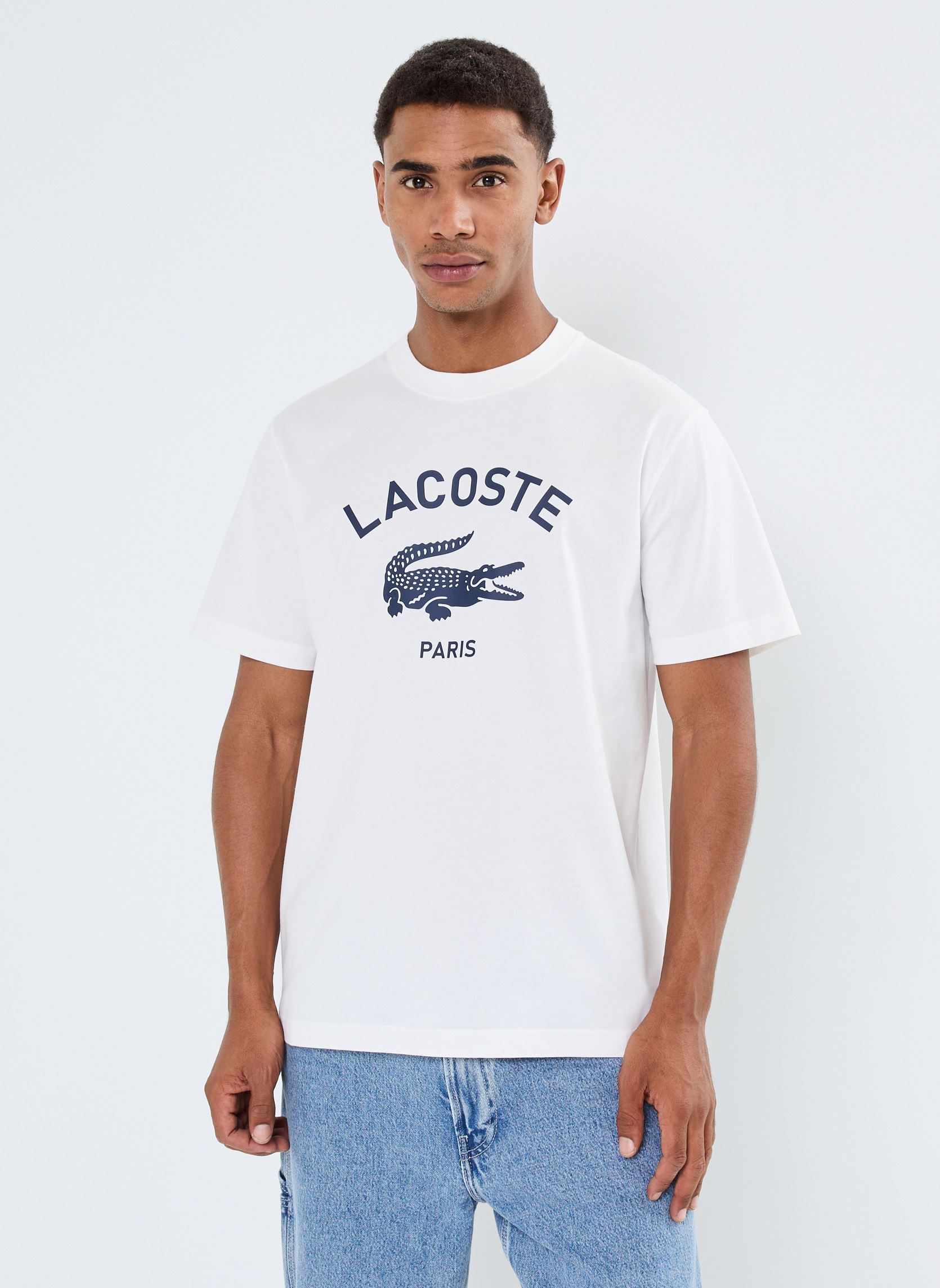 Lacoste Tee-shirts manches courtes T-shirt classic fit imprim&eacute; signature homme blanc
