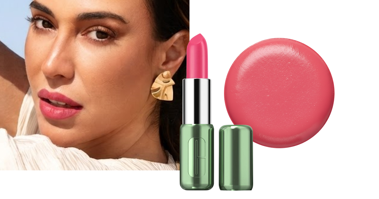 Primo piano di una persona con le labbra rosa acceso accanto a un rossetto Clinique aperto dello stesso colore. Accanto è visibile un’applicazione circolare del prodotto, che ne mostra la tonalità fresca e brillante.