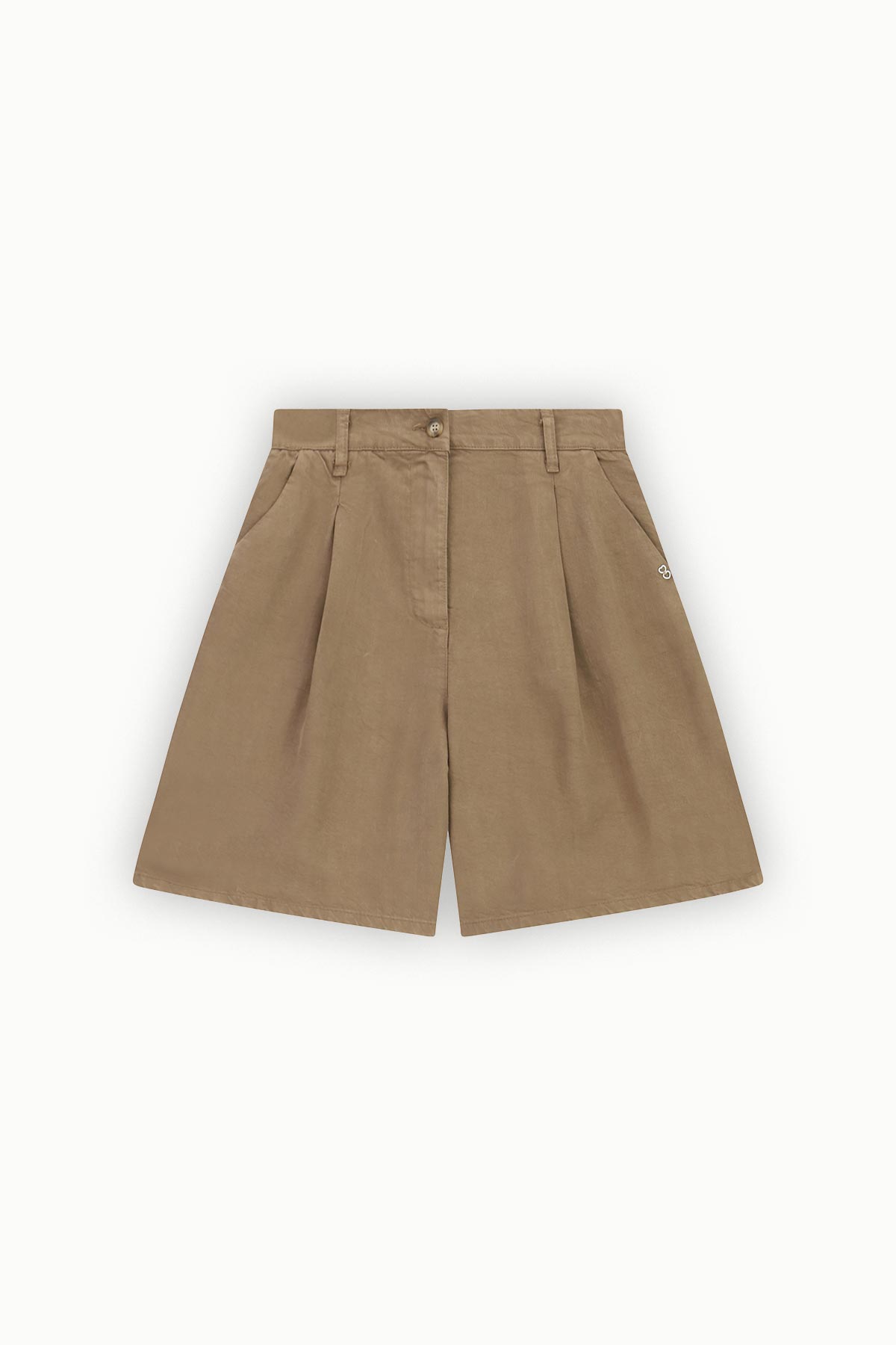 Khaki high-waist pleated cotton shorts with belt loops and side pockets, flat-lay on white background