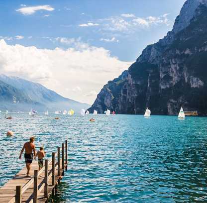 Village al lago