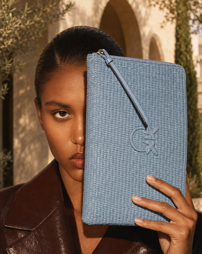 PINKO Pochette in rafia azzurra da donna