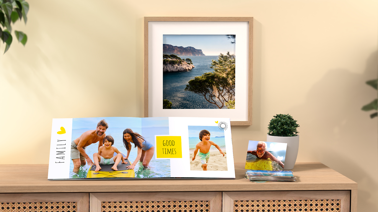 Mix di prodotti Pixum con foto estive