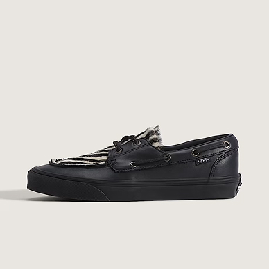 2-Eyelet Boat Shoe