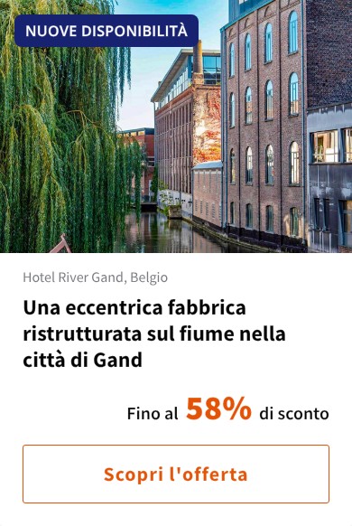 Una eccentrica fabbrica ristrutturata sul fiume nella città di Gand