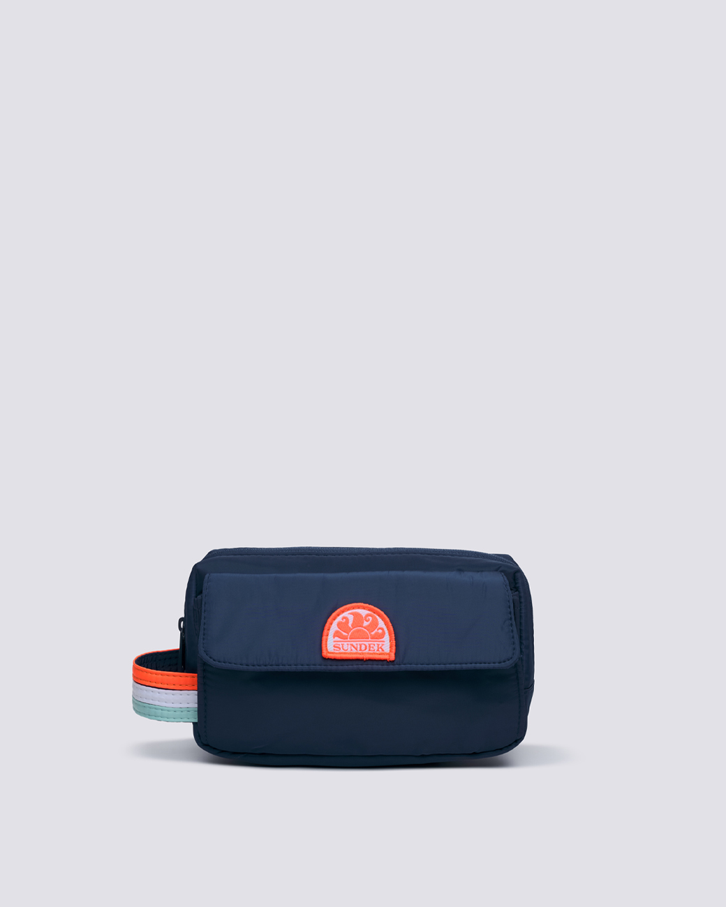 SUNDEK_Travel essentials