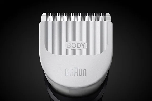 Il Series9 All-in-one di Braun, che mette in risalto la precisione di ProBlade, il rasoio Gillette Labs e il comfort di SkinGuard.