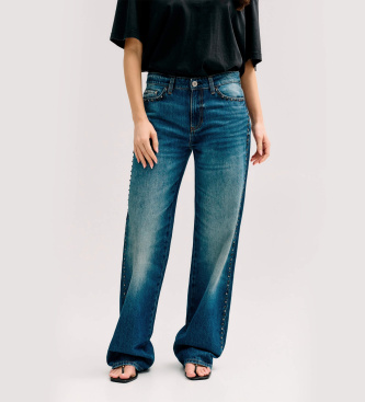 Jeans a vita media con rivetti blu