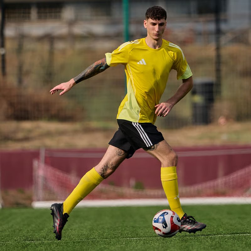 Abbigliamento Calcio