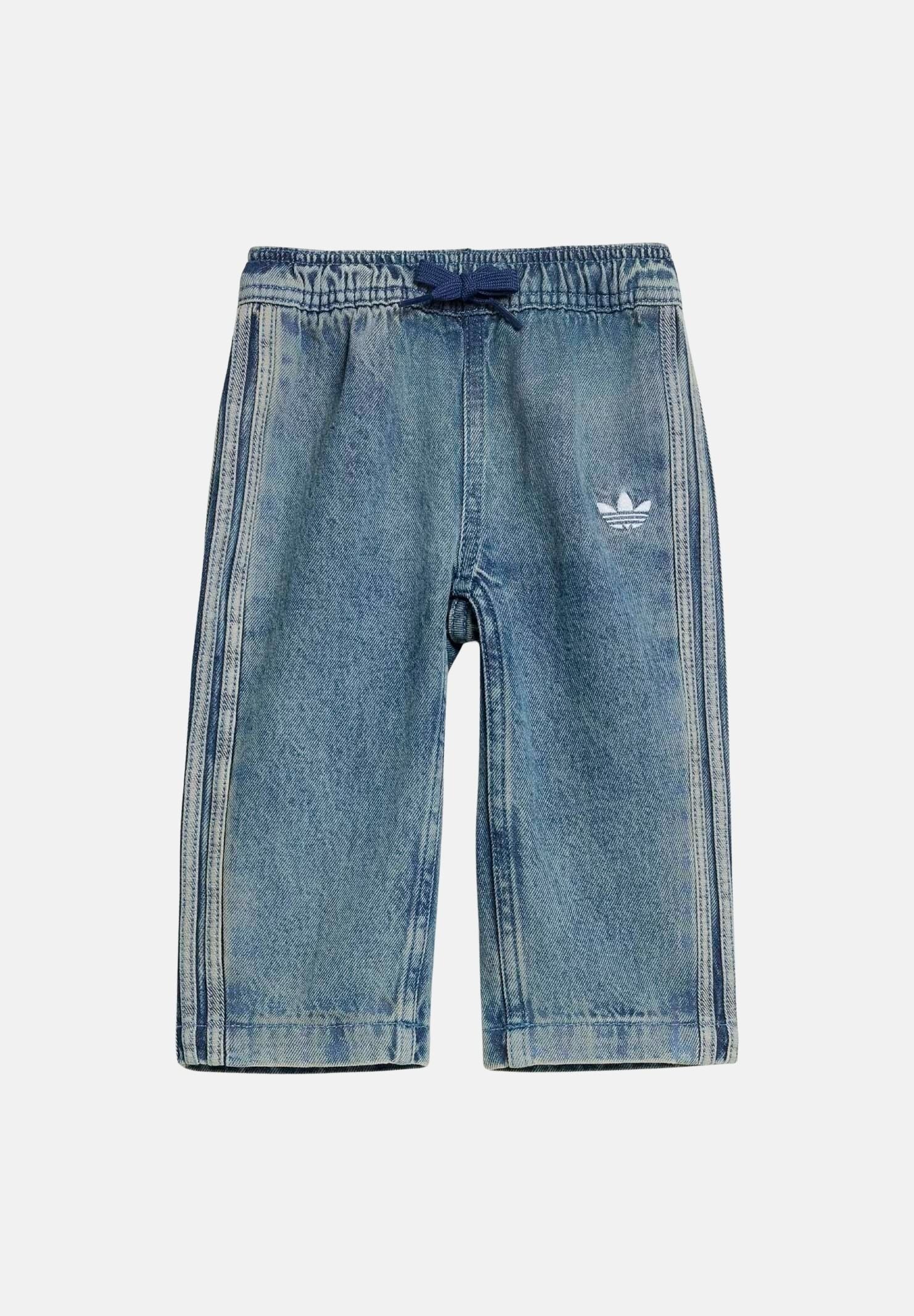Image of ADIDAS ORIGINALS Jeans FIREBIRD Worn blue-azzurro da neonato con bande 3-Stripes laterali e logo Trefoil.