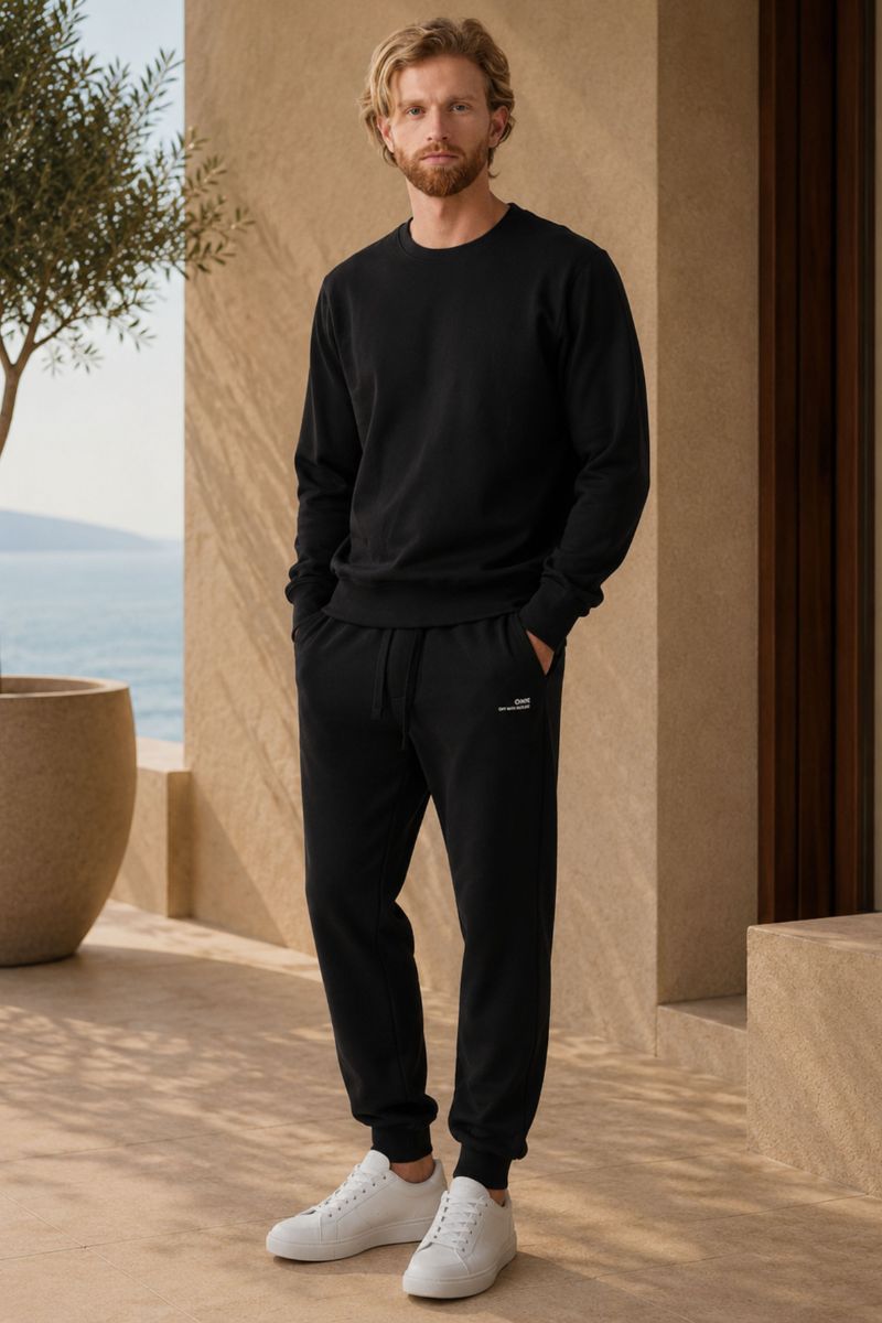Set Felpa Girocollo + Joggers Nero