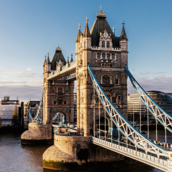 Find flights to London