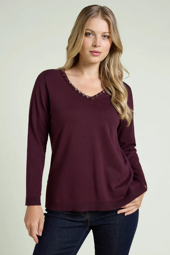 MAGLIA IN VISCOSA COMFORT RICAMATA