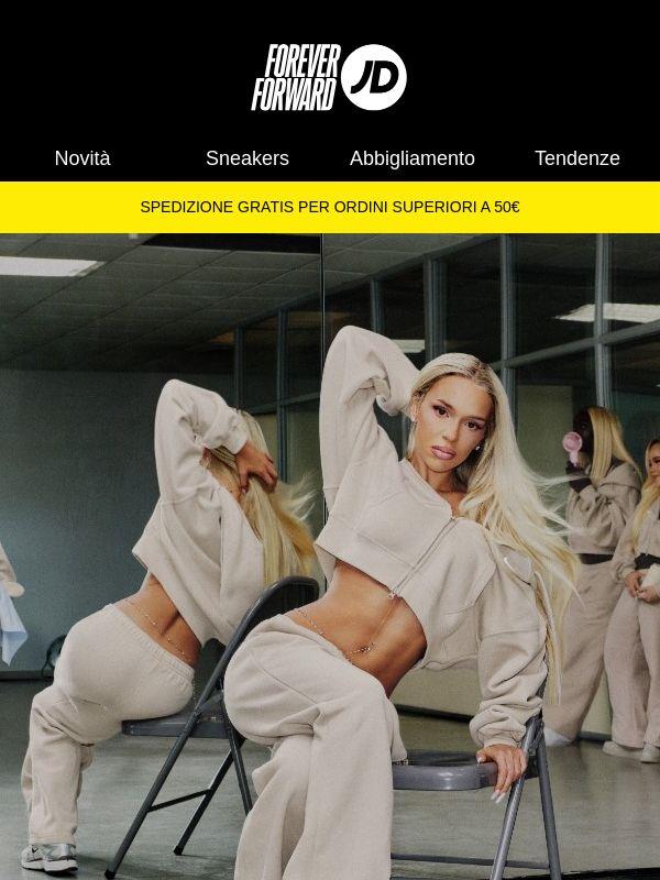 Il nuovo essenziale firmato Bad Gyal: Studio Fleece