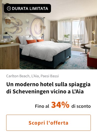 Un moderno hotel sulla spiaggia di Scheveningen vicino a L'Aia