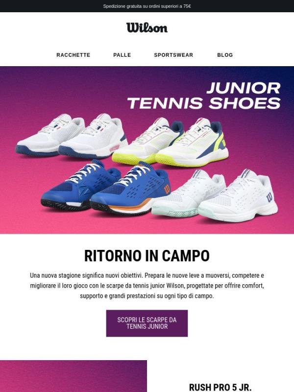 Scarpe da tennis junior per la nuova stagione.
