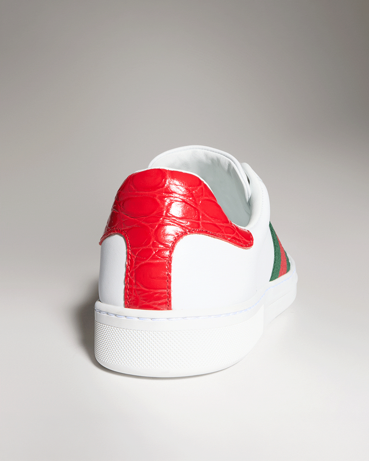 Scarpa(e) Scopri di più sul sito Web di Gucci 