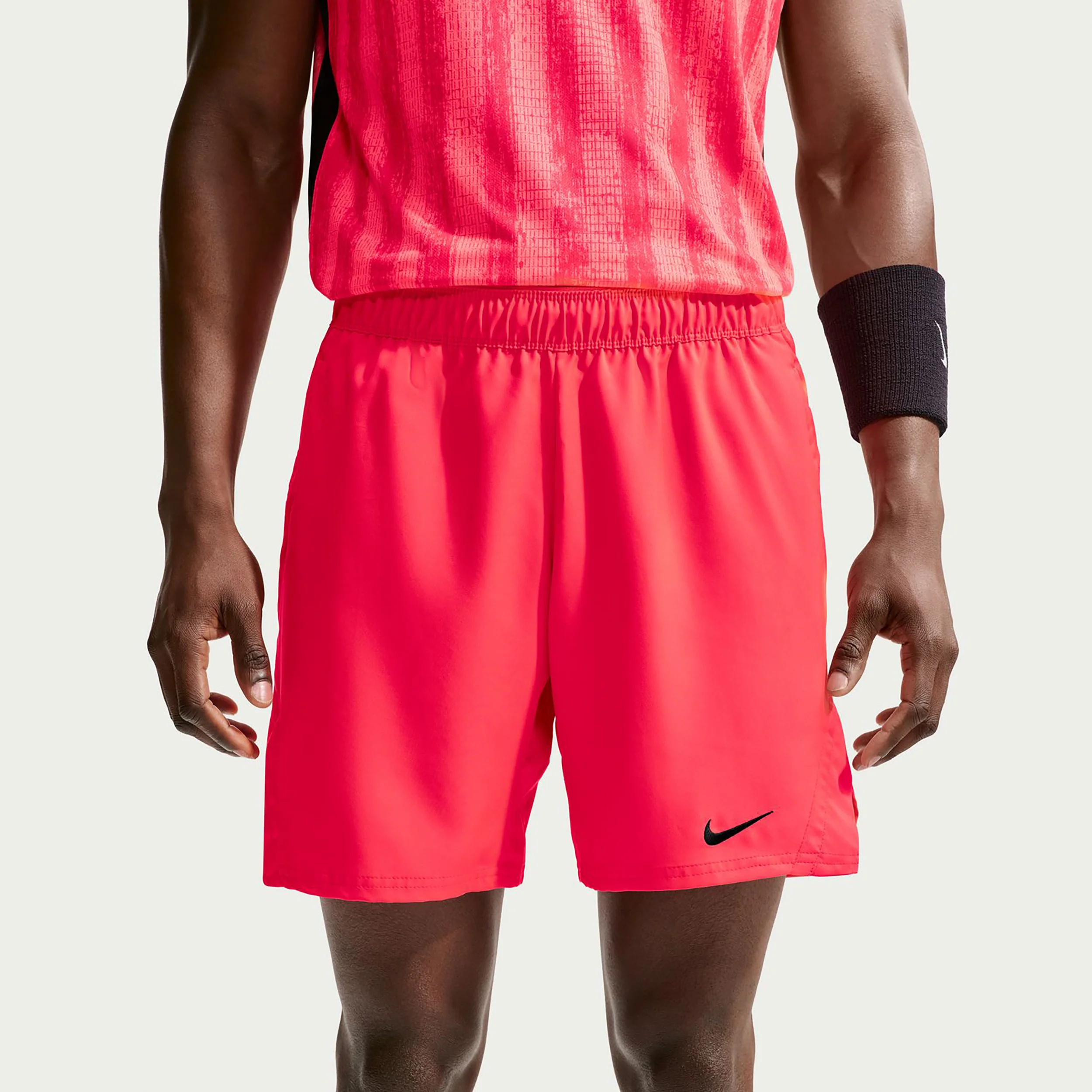 Court Victory Dri-Fit 7in Pantaloncini Uomini - rosso, nero
