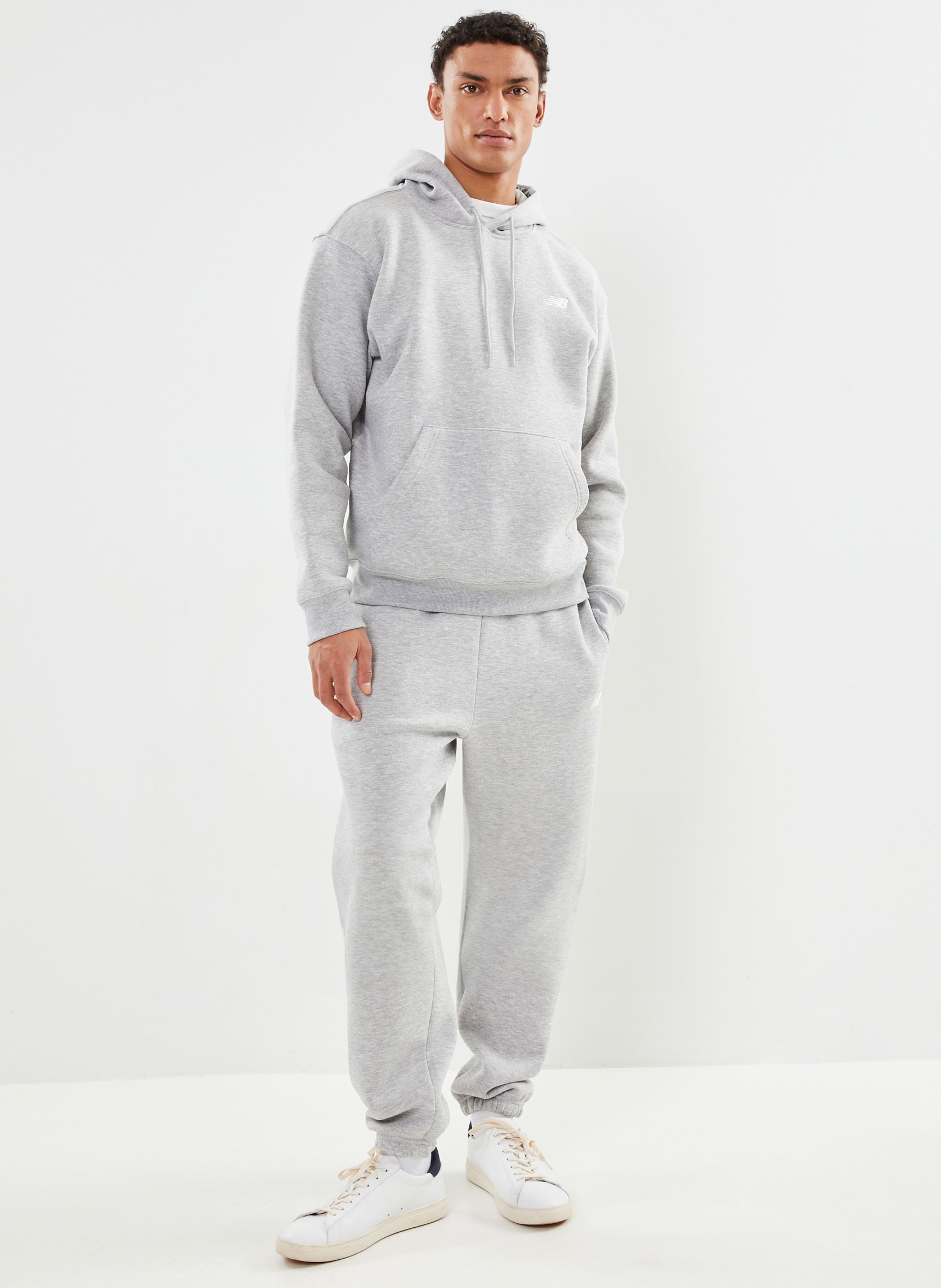 New Balance Joggings Sport Essentials Fleece Jogger homme gris