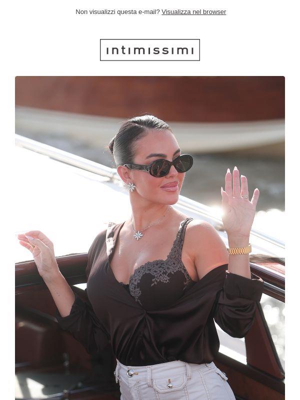 Spotted in Venice: Georgina sfoggia il suo look!