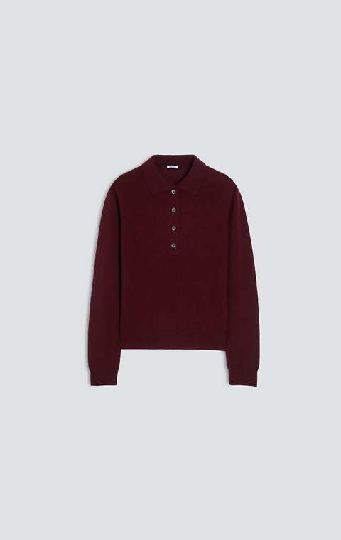 KNITWEAR